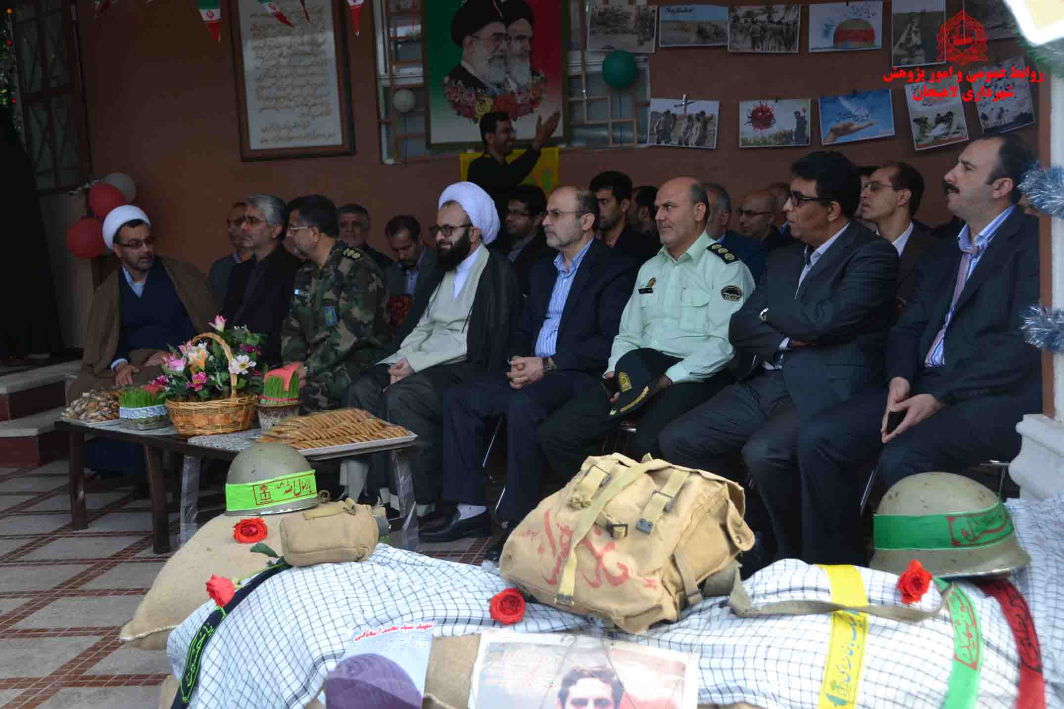 با حضور شهردار لاهیجان زنگ مهر در مدارس شهر نواخته شد